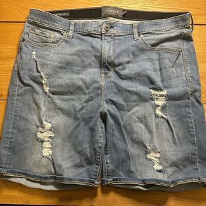 Torrid Bermuda shorts 22